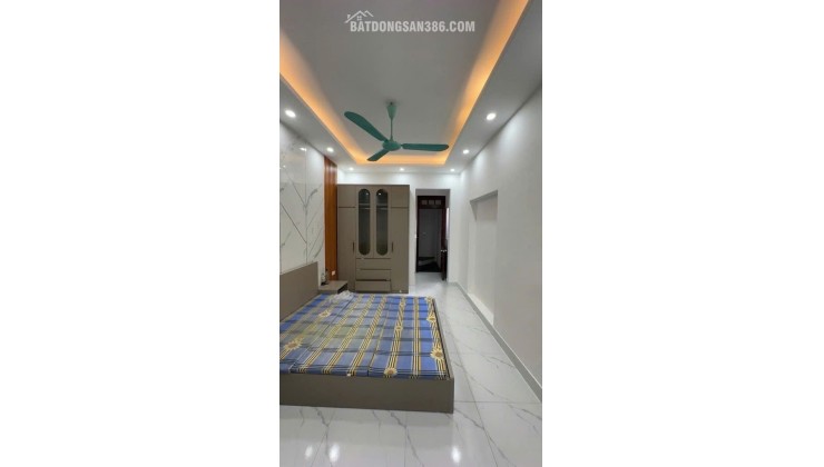 Bán nhà đẹp Hoàng Văn Thái, trung tâm Thanh Xuân, giá chỉ 6 tỷ 7